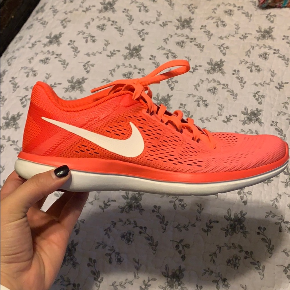 Orange Nike Free Run